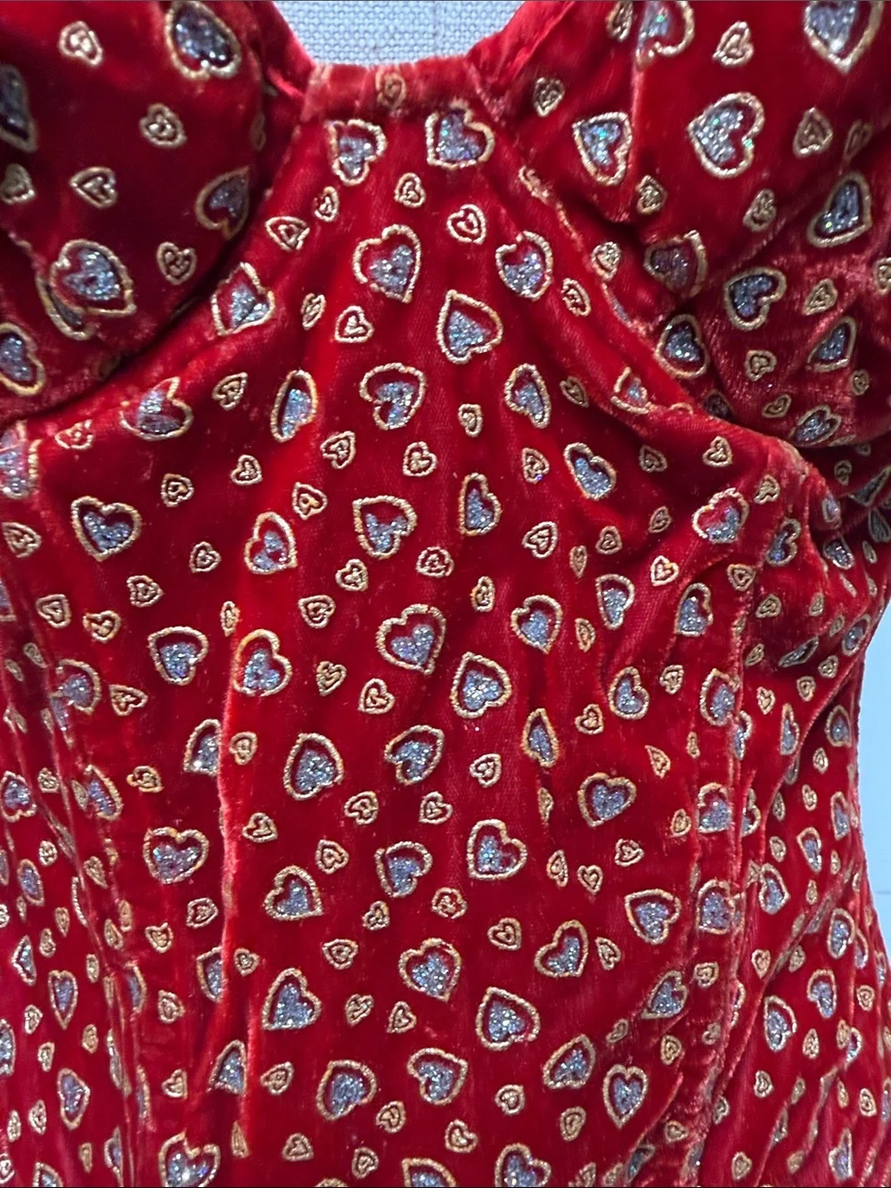 Frederick's of Hollywood Red Bustier with Gold and Silver Hearts - Picture 8 of 17